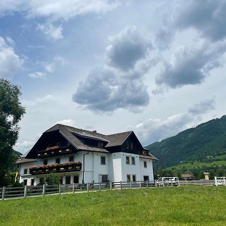 Landhaus Lungau 상트미카엘임룽가우 외부 사진